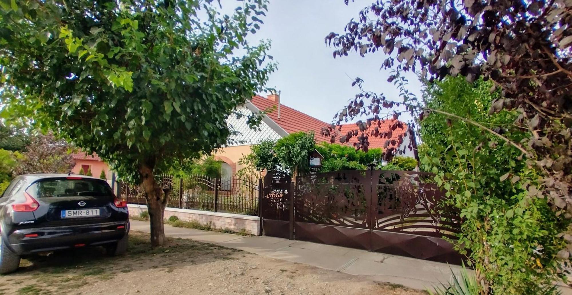 Bundik Vendeghaz Appartement Berettyóújfalu Buitenkant foto