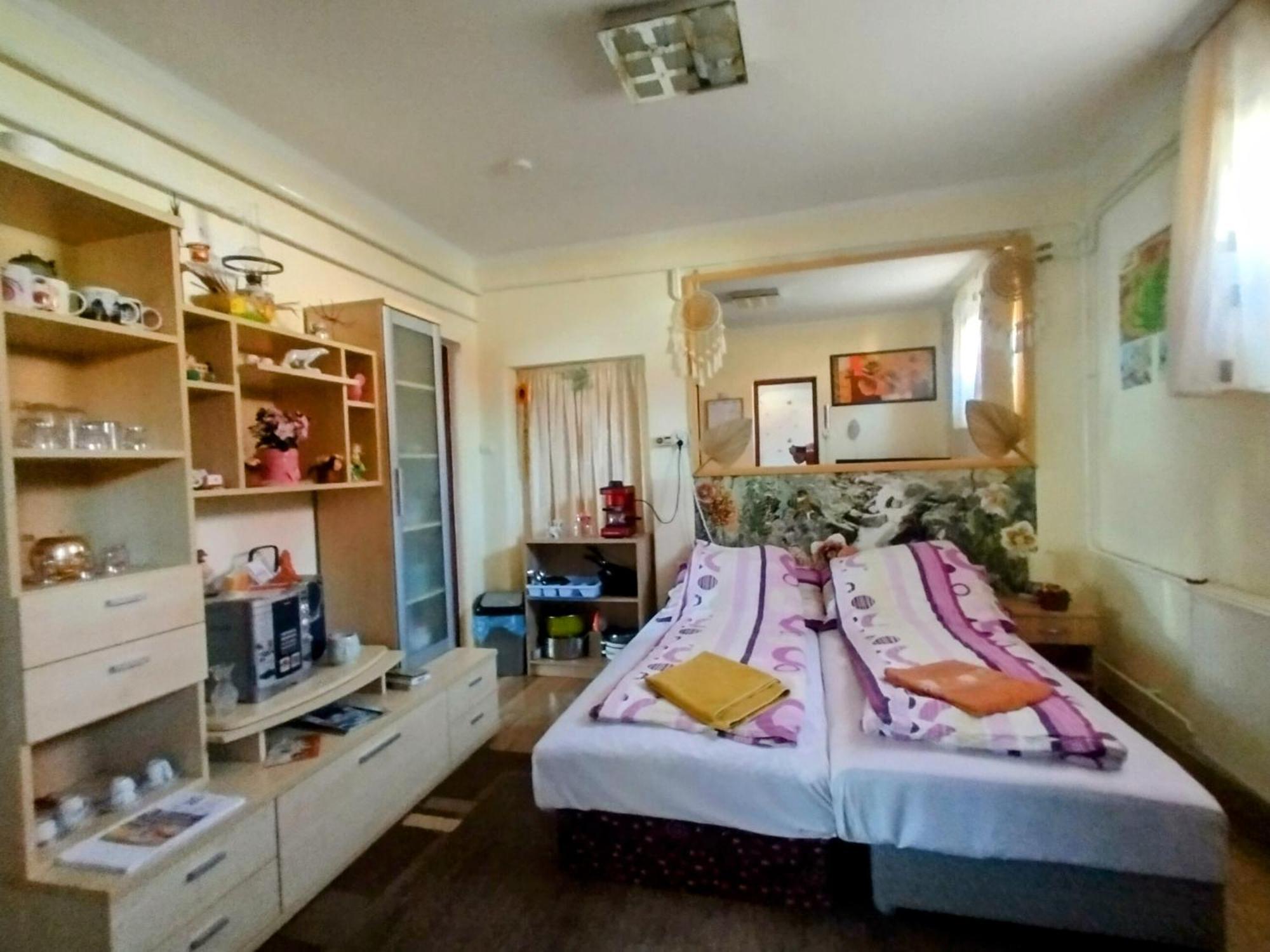 Bundik Vendeghaz Appartement Berettyóújfalu Buitenkant foto